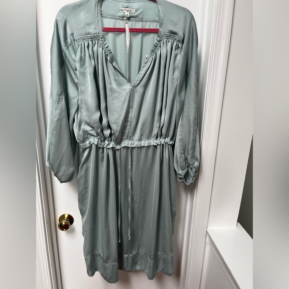 NWT Neiman Marcus brand  sea foam   Green Women's Dress